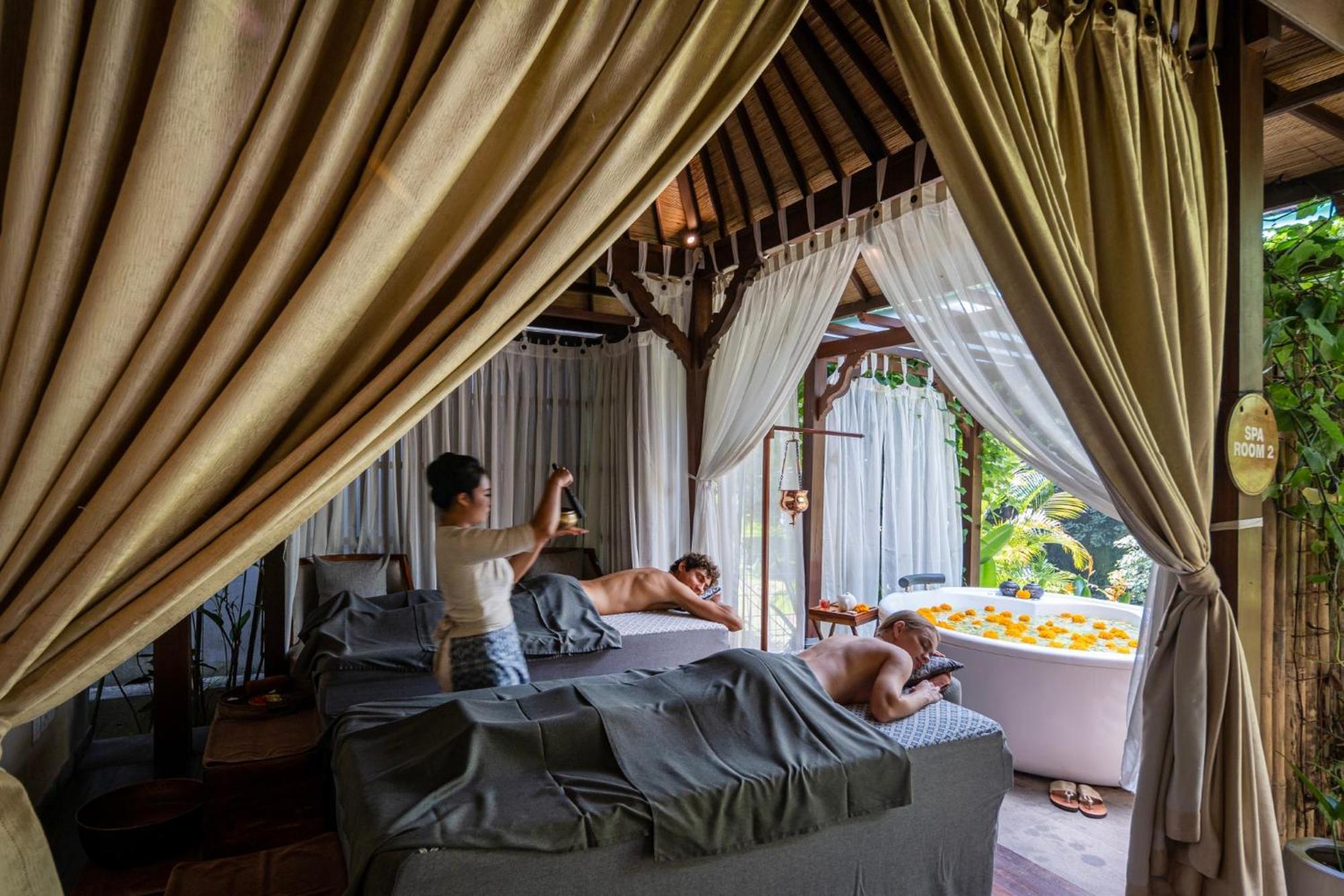 Aksari Luxury Resort & Spa Ubud By Ini Vie Hospitality Тегаллаланг Экстерьер фото